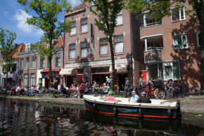 Отель Hotel Johannes Vermeer Delft  Делфт